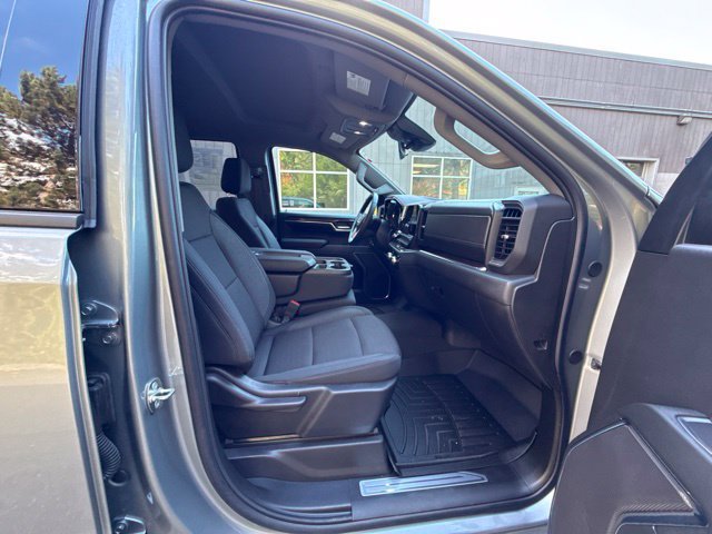 Used 2024 GMC Sierra 1500 Elevation AWD/4WD image 17
