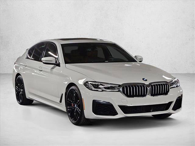 Used 2021 BMW 540i w/ M Sport Package RWD image 3
