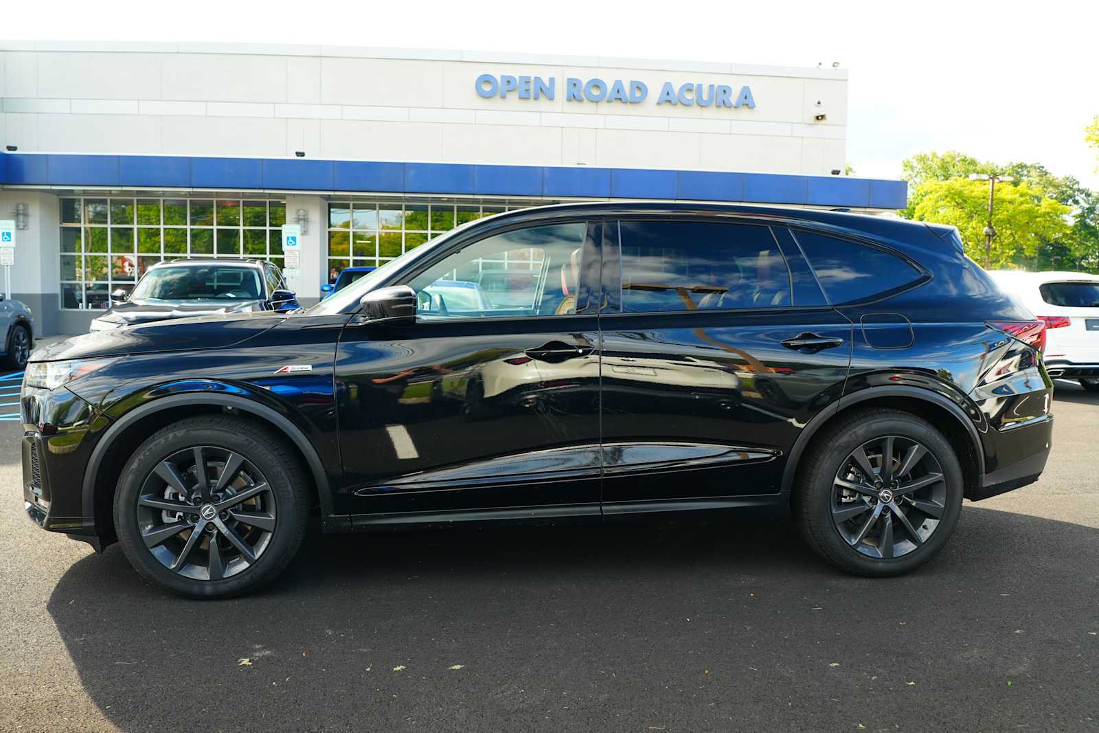 Certified 2026 Acura MDX A-Spec AWD/4WD image 4