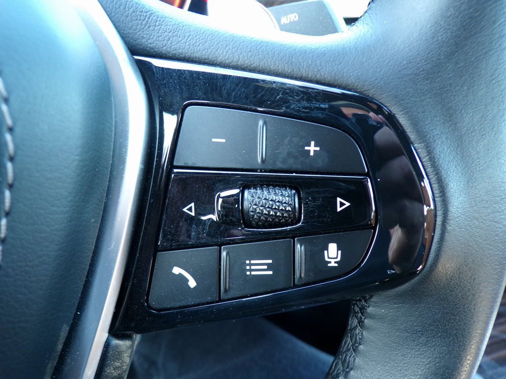 Certified 2023 BMW 540i xDrive w/ Convenience Package image 23