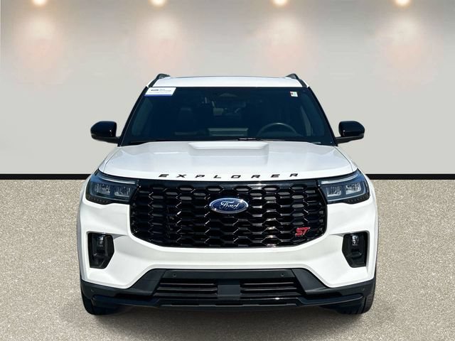 Certified 2025 Ford Explorer ST AWD/4WD image 2