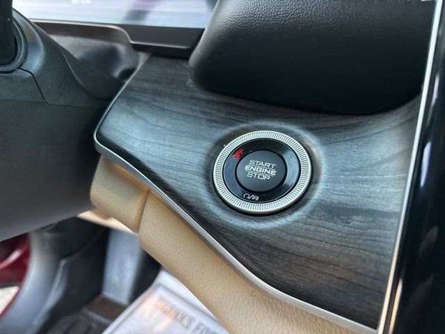 Used 2021 Jeep Grand Cherokee L Limited image 21