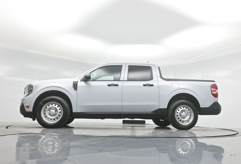 New 2025 Ford Maverick XL image 47