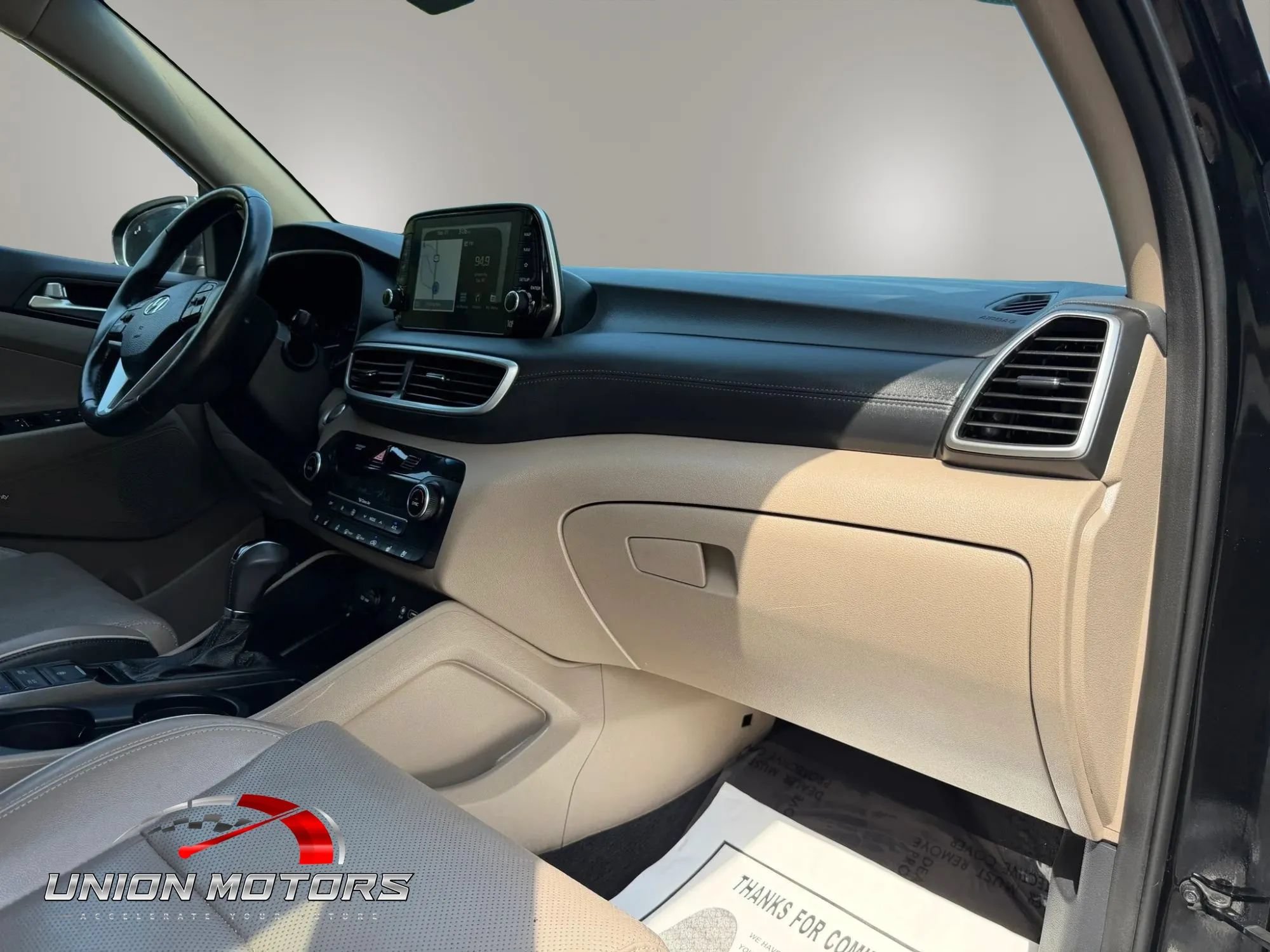 Used 2021 Hyundai Tucson Ultimate w/ Cargo Package FWD image 16