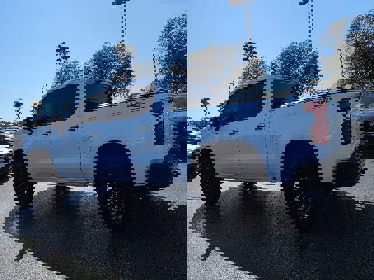 Used 2021 Chevrolet Silverado 1500 LT Trail Boss image 6