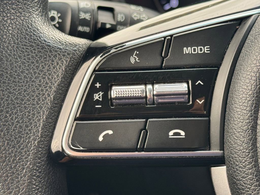 Used 2021 Kia Sportage LX image 16