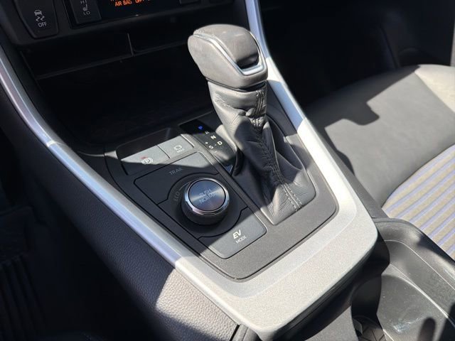 Used 2021 Toyota RAV4 XSE image 19