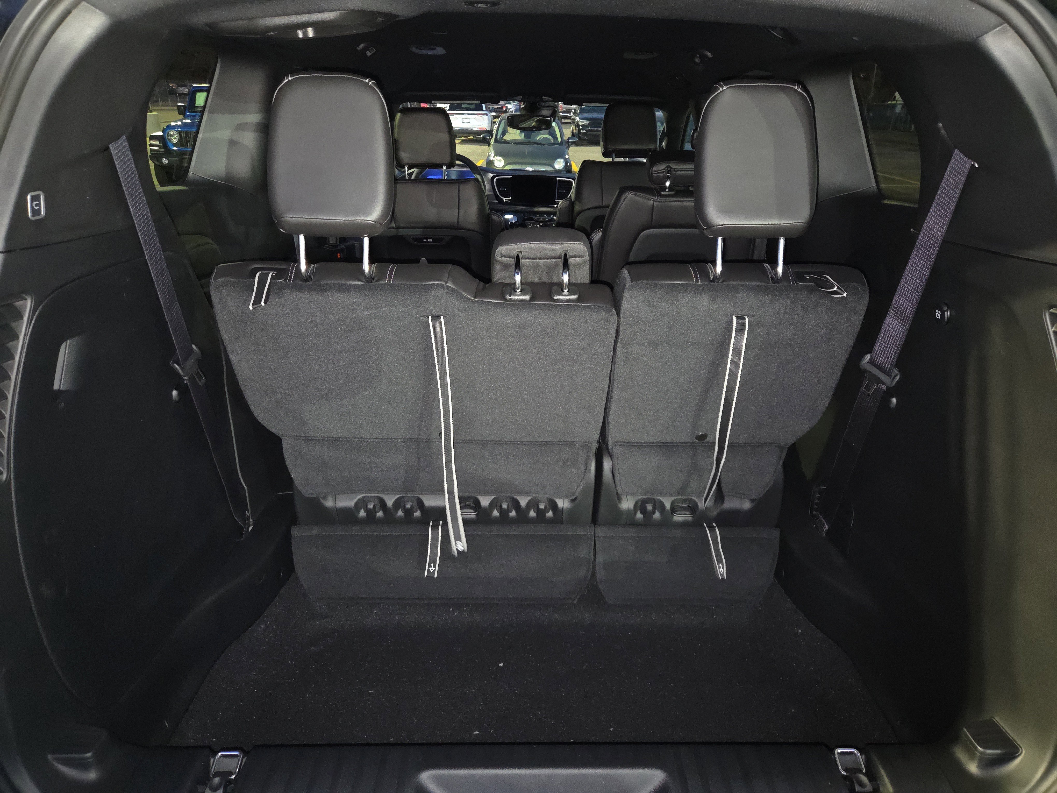 New 2026 Chrysler Pacifica Select FWD image 9