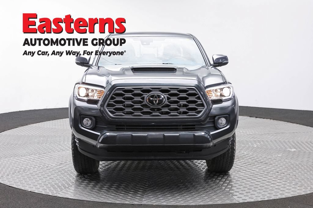 Used 2023 Toyota Tacoma TRD Sport w/ Advanced Technology Package RWD image 2