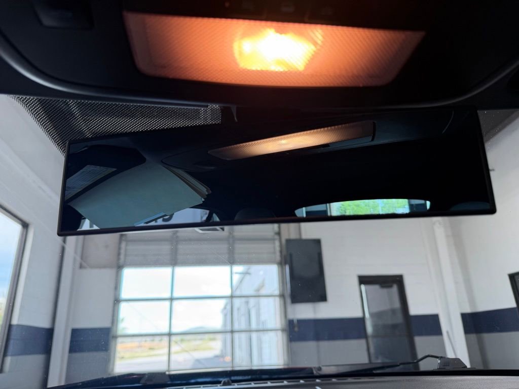 Used 2015 Chevrolet Camaro LT image 27