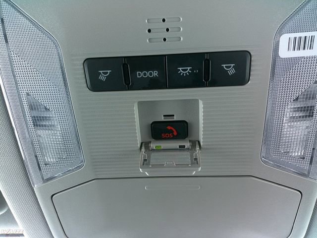 Used 2024 Toyota RAV4 LE image 20