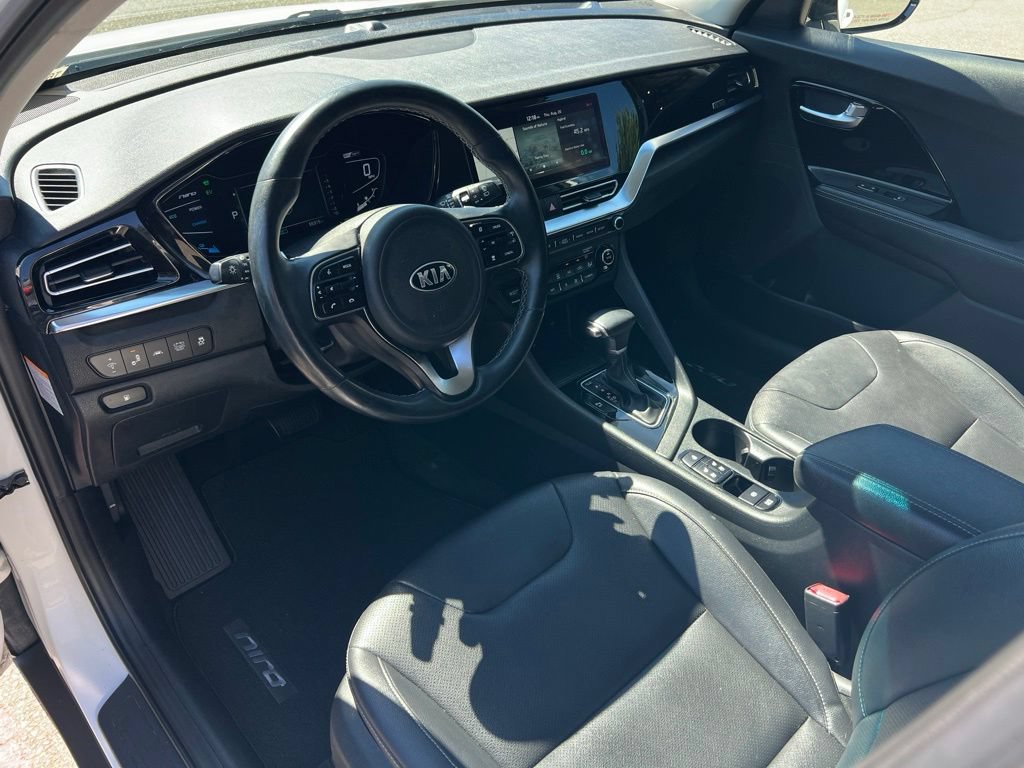 Used 2020 Kia Niro EX Premium FWD image 13