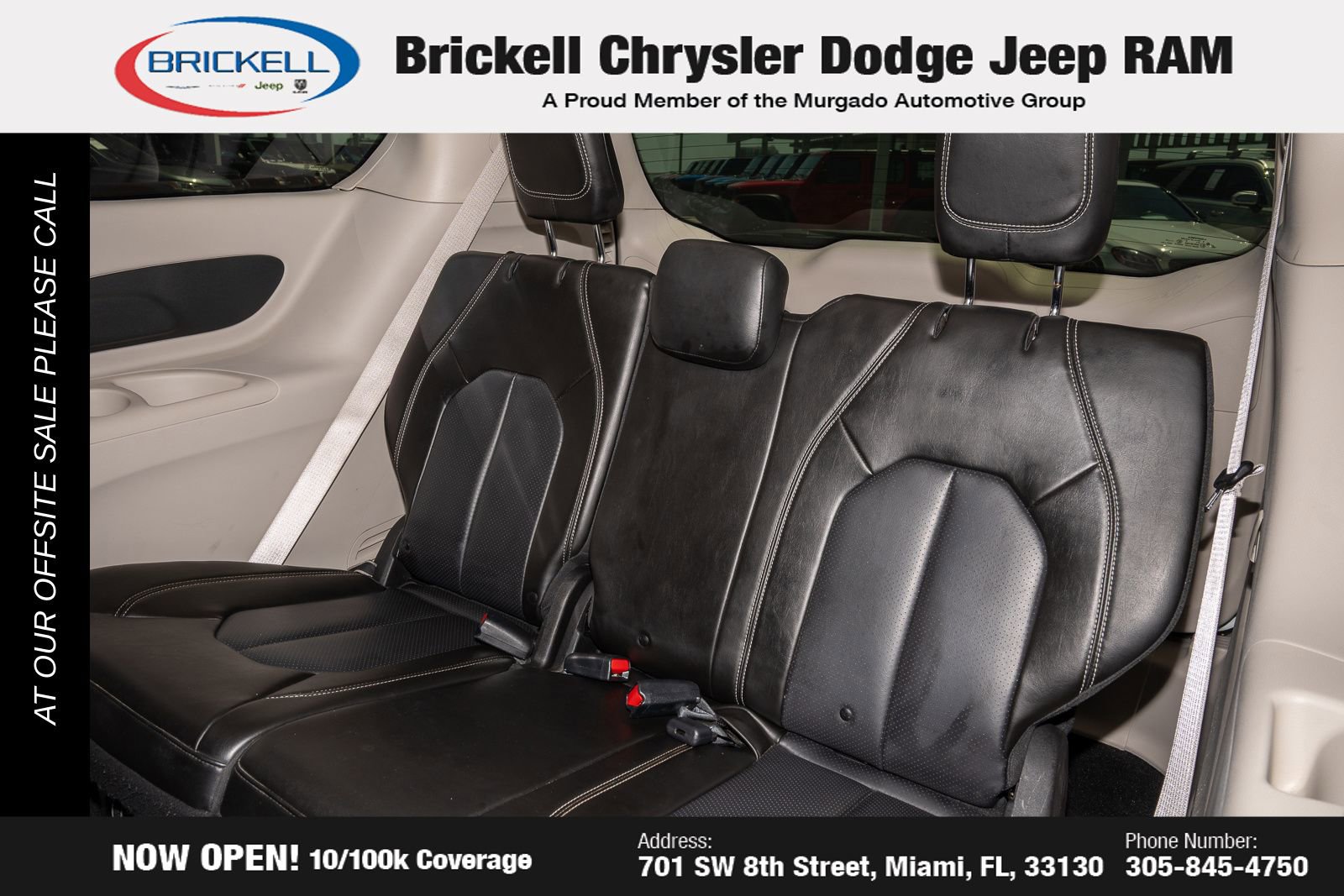 Used 2023 Chrysler Voyager LX image 17