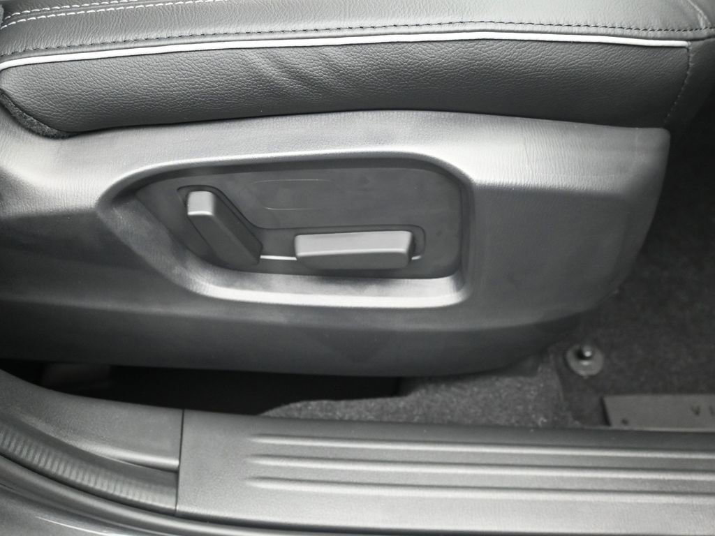 Certified 2025 MAZDA CX-5 AWD 2.5 S w/ Premium Plus Pkg image 18