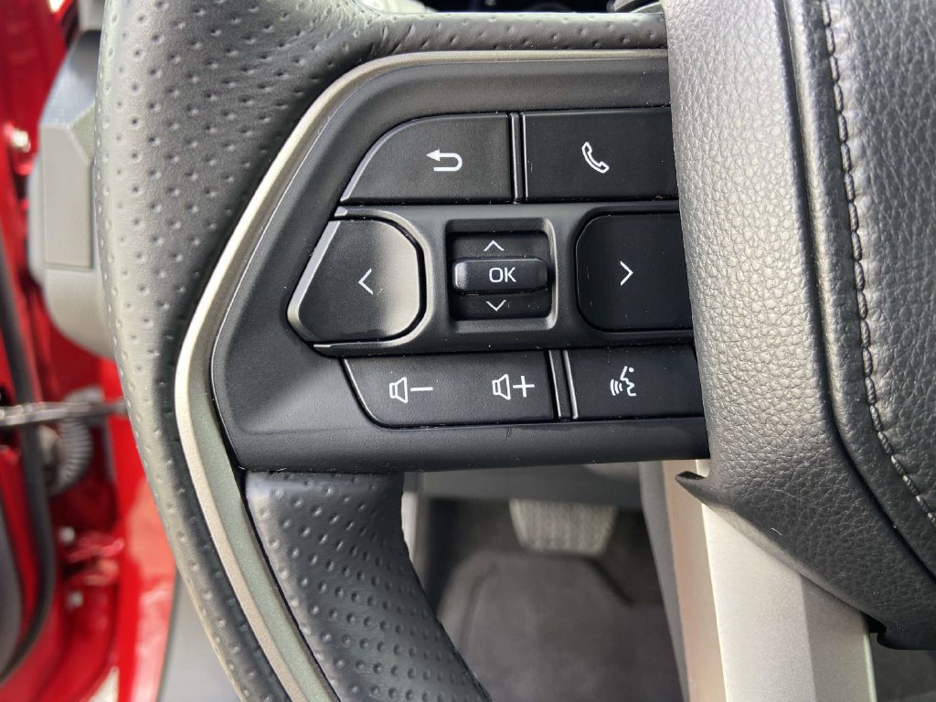 Used 2025 Toyota 4Runner Limited RWD image 32