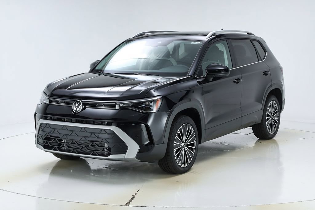 New 2025 Volkswagen Taos SE