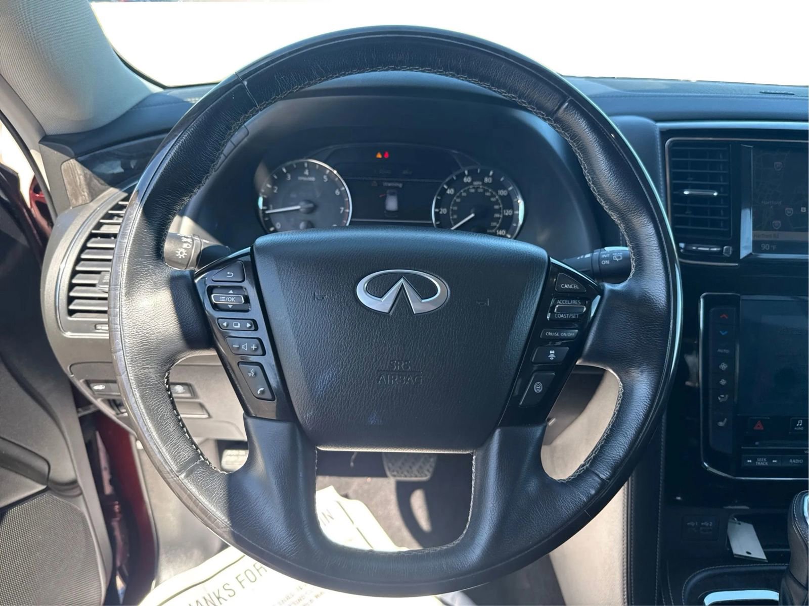Used 2021 INFINITI QX80 Luxe w/ All-Season Package image 21
