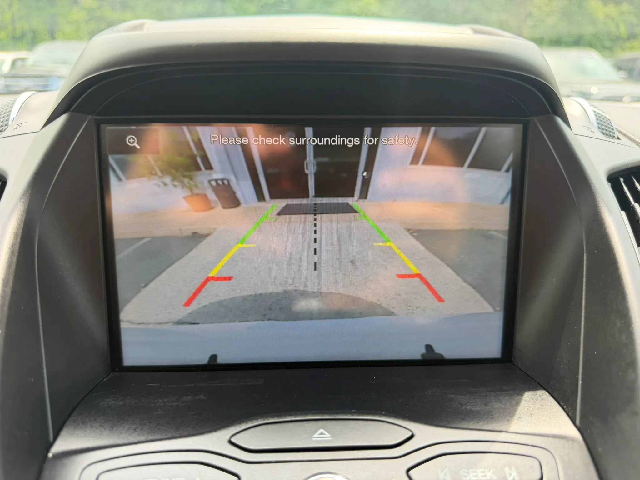 Used 2015 Ford Escape SE w/ Equipment Group 201A FWD image 23