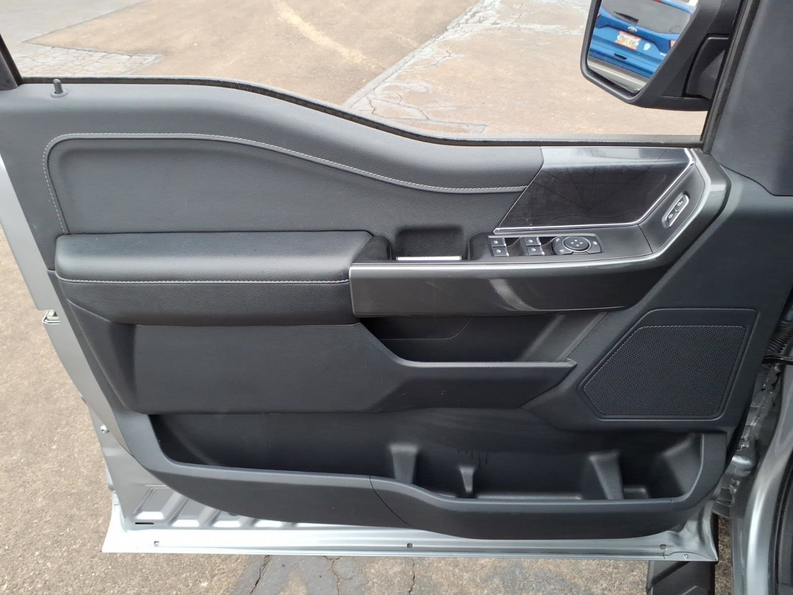 Used 2023 Ford F150 XLT w/ Equipment Group 302A High image 12