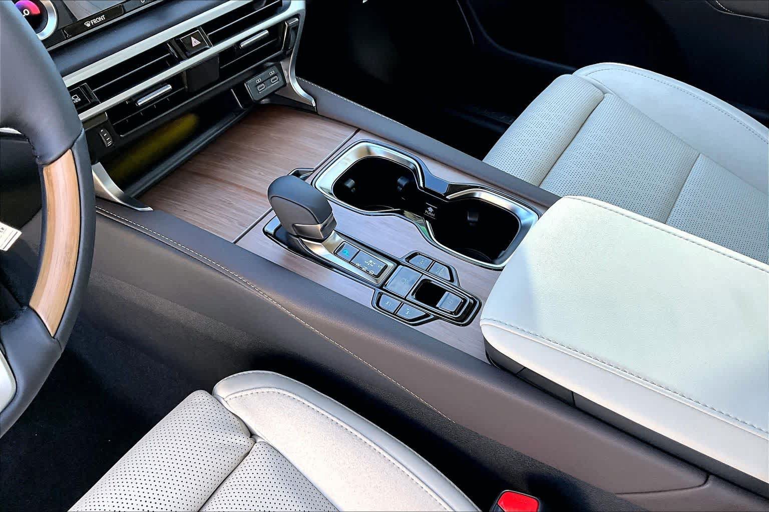 New 2026 Lexus RX 450h AWD w/ Convenience Package image 7