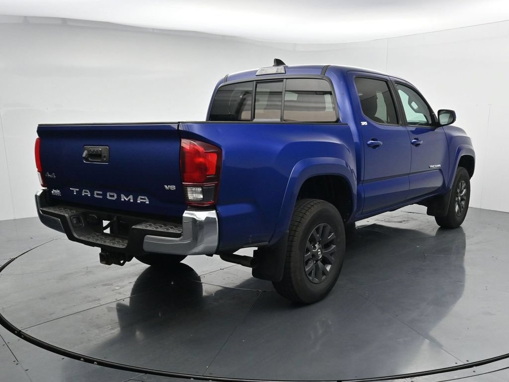 Used 2022 Toyota Tacoma SR5 AWD/4WD image 7