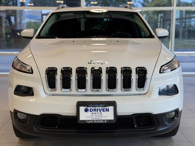 Used 2015 Jeep Cherokee Latitude w/ Comfort/Convenience Group AWD/4WD image 2