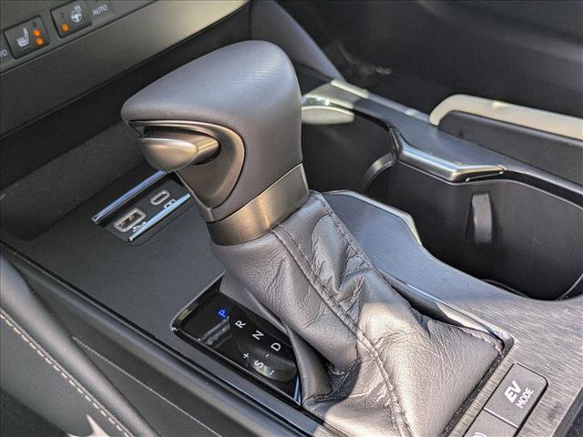 Used 2025 Lexus ES 300h w/ Premium Package image 11