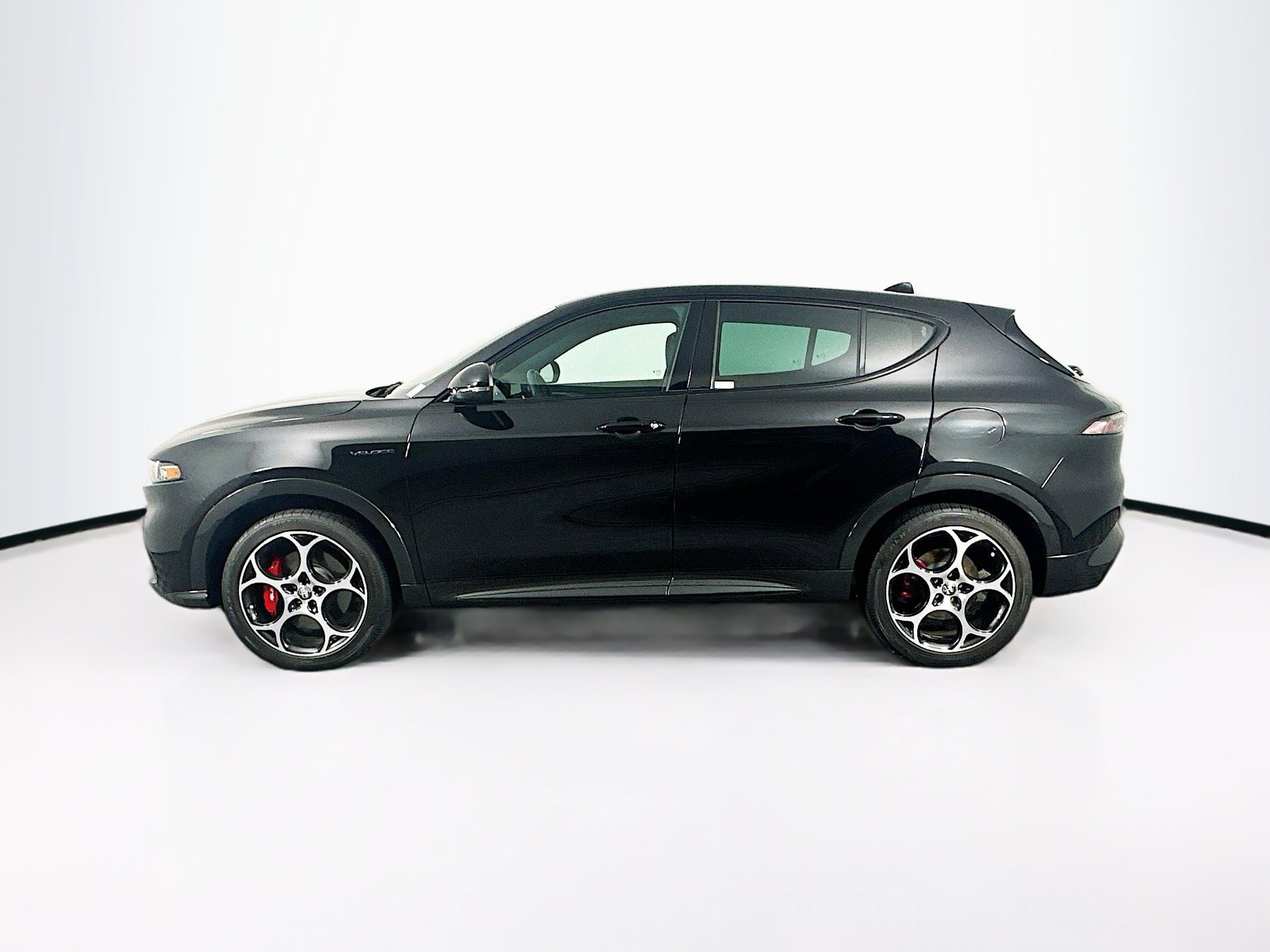 Used 2024 Alfa Romeo Tonale Veloce AWD/4WD image 4