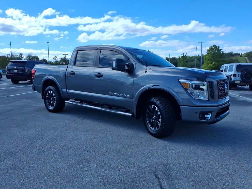 Used 2019 Nissan Titan PRO-4X w/ Pro-4x Convenience Package AWD/4WD image 3