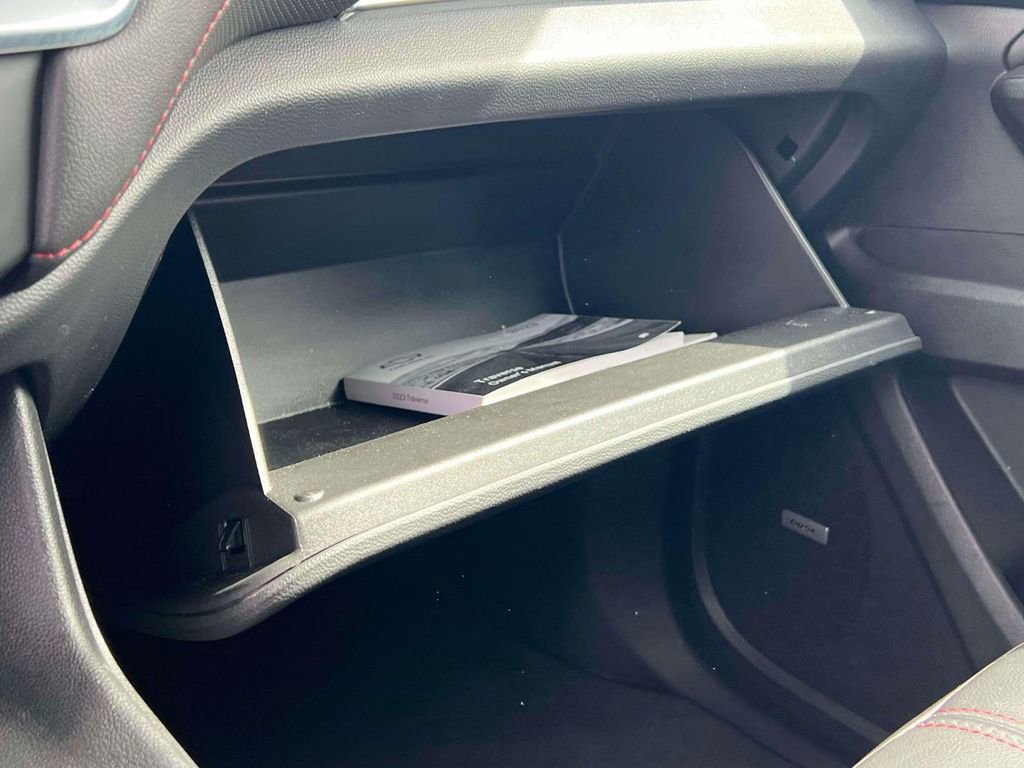 Used 2023 Chevrolet Traverse RS AWD/4WD image 27