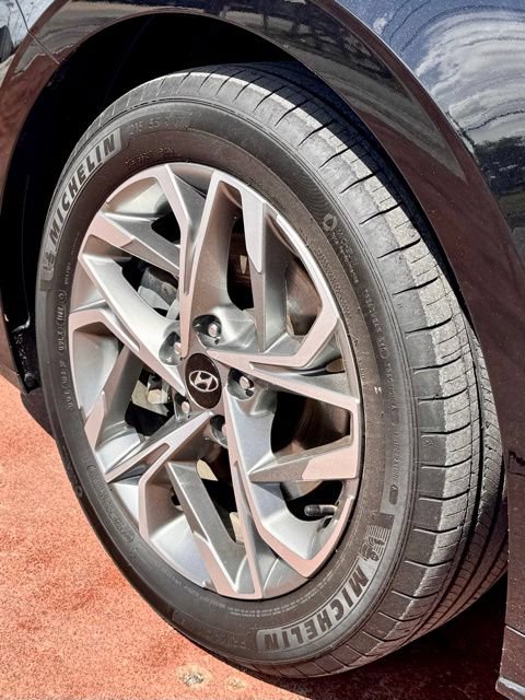 Used 2022 Hyundai Sonata SEL FWD image 18