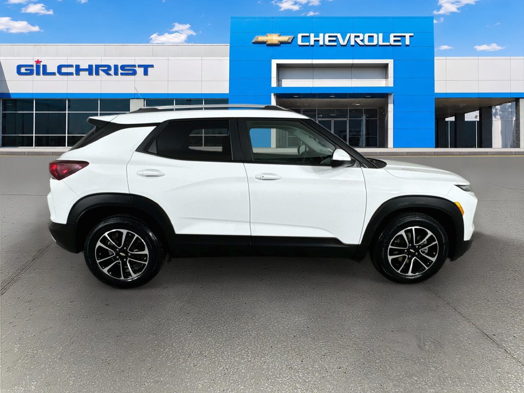 Used 2025 Chevrolet TrailBlazer LT FWD image 8