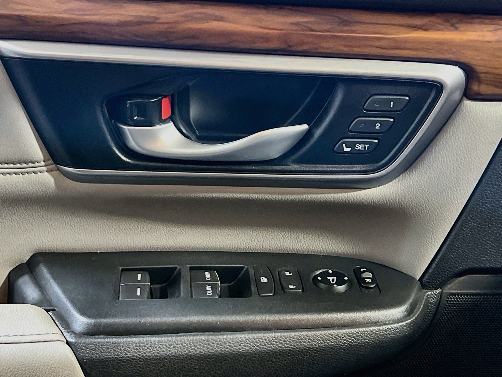 Used 2018 Honda CR-V EX-L image 13