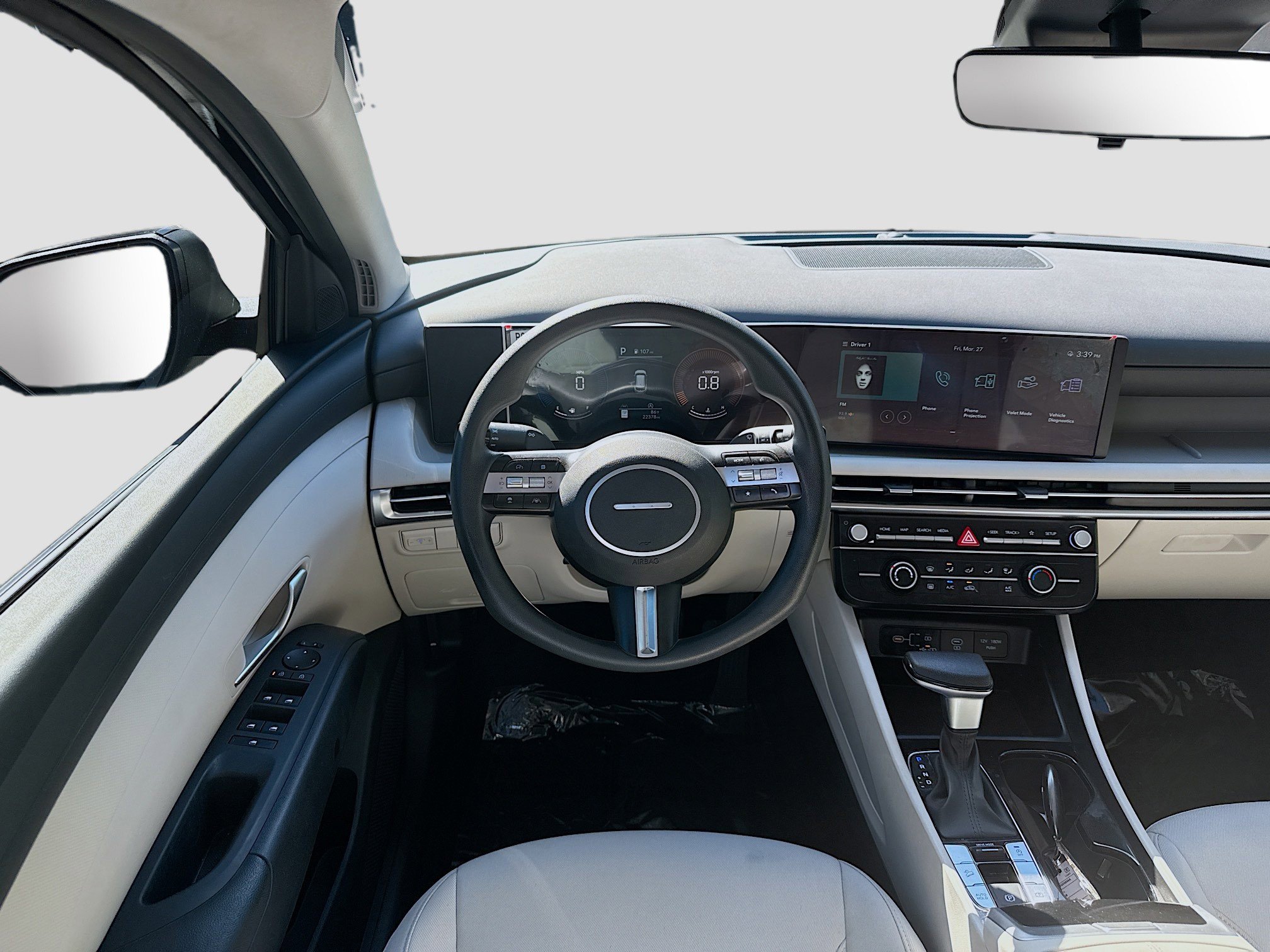 Used 2025 Hyundai Tucson SE image 18