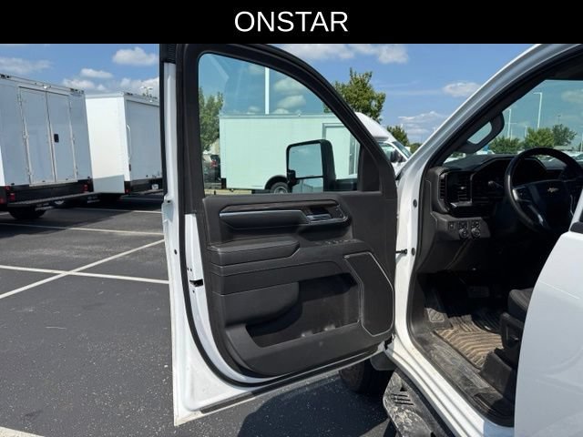 Used 2024 Chevrolet Silverado 2500 LT w/ All Star Edition AWD/4WD image 9