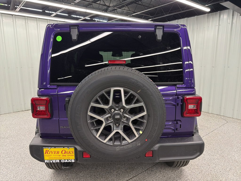 New 2026 Jeep Wrangler Unlimited Sahara AWD/4WD image 6