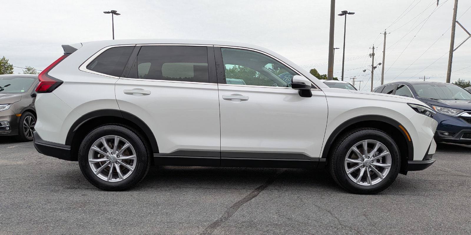 Certified 2024 Honda CR-V EX image 5
