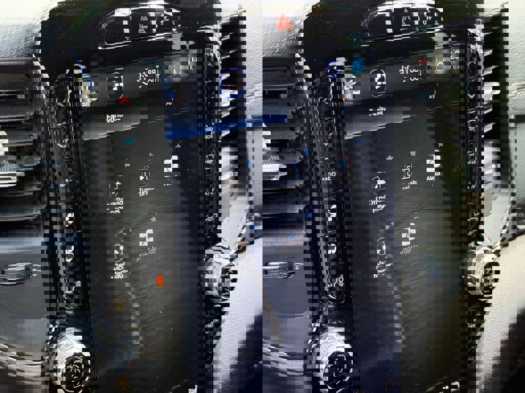 Used 2024 RAM 2500 Rebel image 39