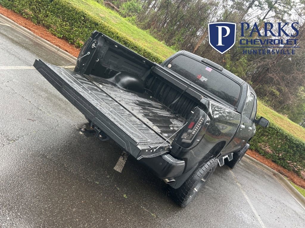 Used 2017 Toyota Tundra Platinum image 30