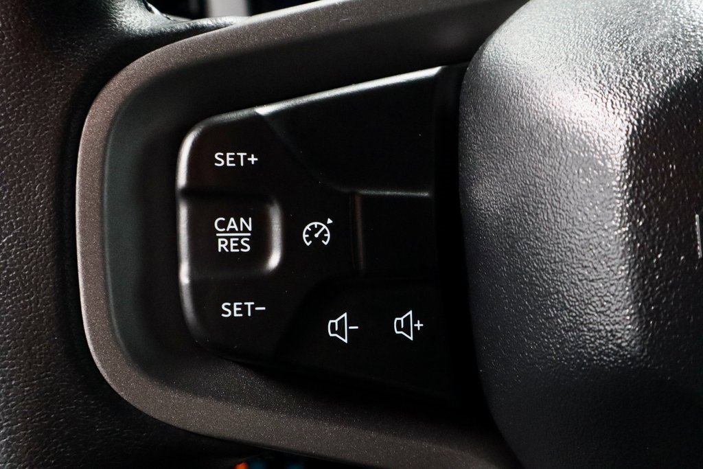 Certified 2024 Ford Bronco Black Diamond image 21