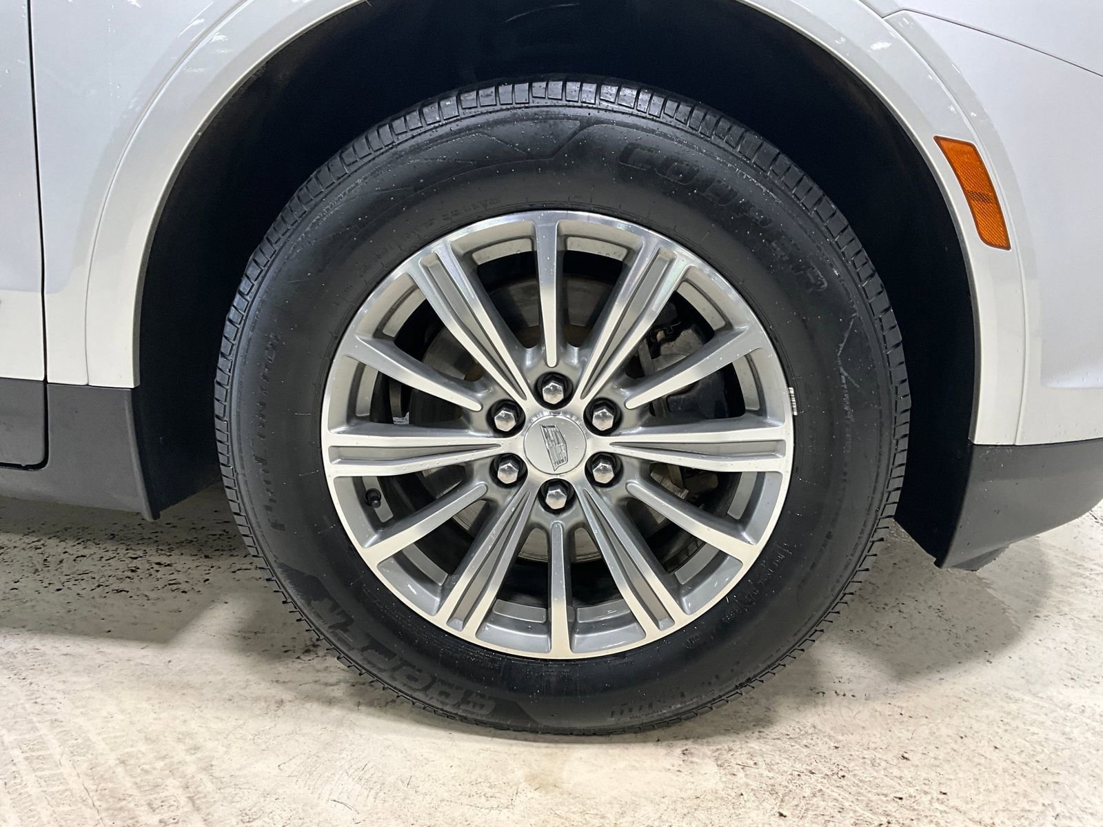 Used 2019 Cadillac XT5 Luxury AWD/4WD image 11