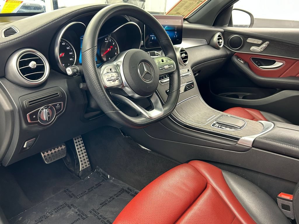 Used 2022 Mercedes-Benz GLC 300 4MATIC Coupe image 14