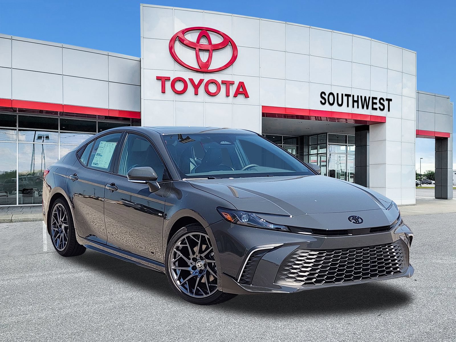 New 2026 Toyota Camry SE w/ Multimedia Upgrade Package FWD 360° Tour