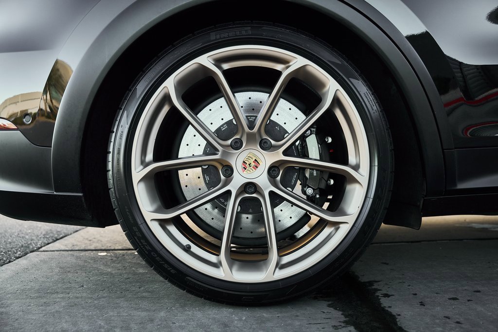 Used 2023 Porsche Cayenne Turbo GT image 27