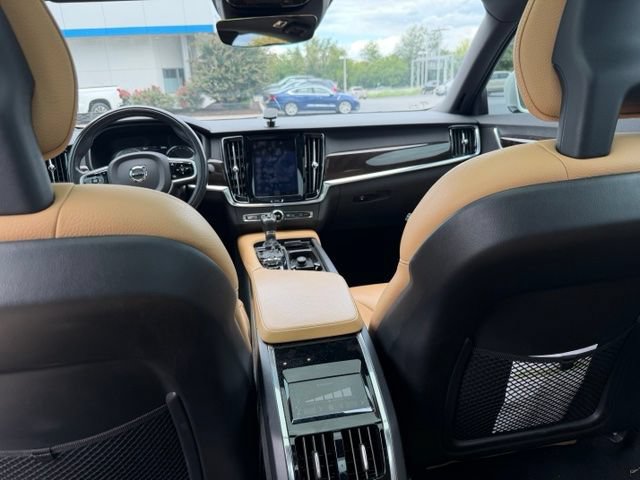 Used 2018 Volvo S90 T5 Momentum w/ Momentum Plus Package AWD/4WD image 15