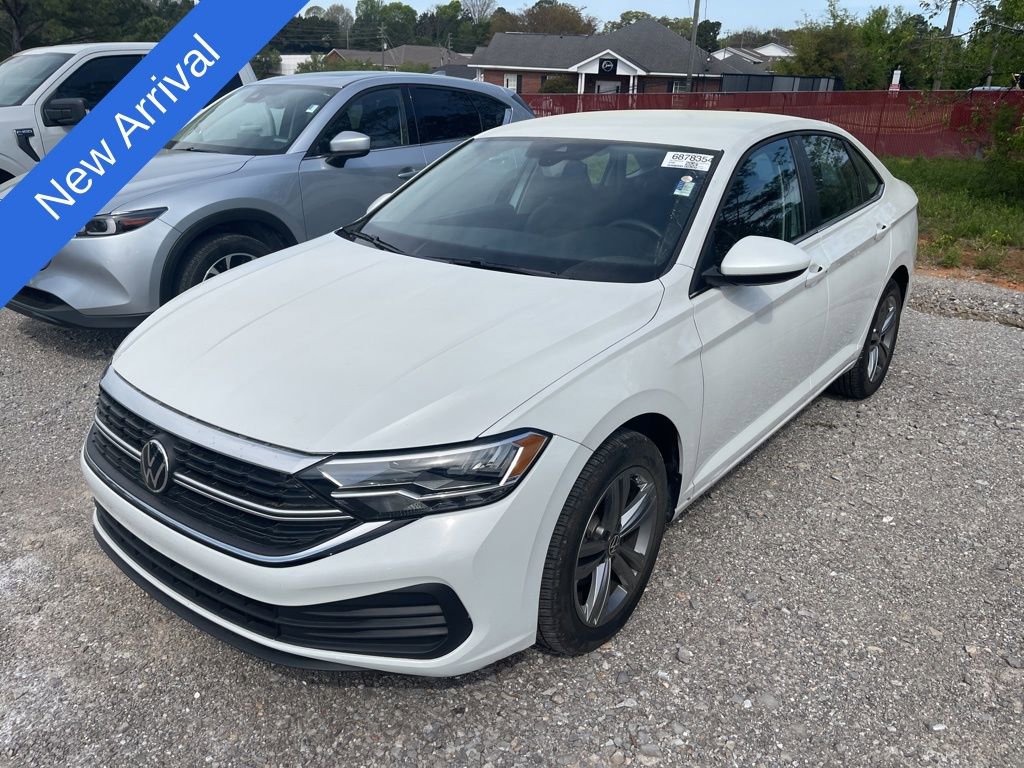 Used 2023 Volkswagen Jetta SE