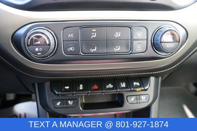 Used 2021 GMC Canyon Denali image 25