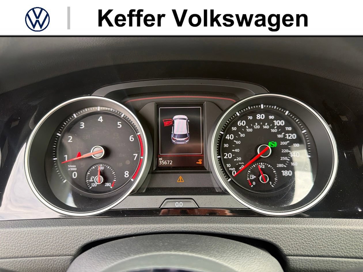 Used 2020 Volkswagen GTI SE FWD image 20