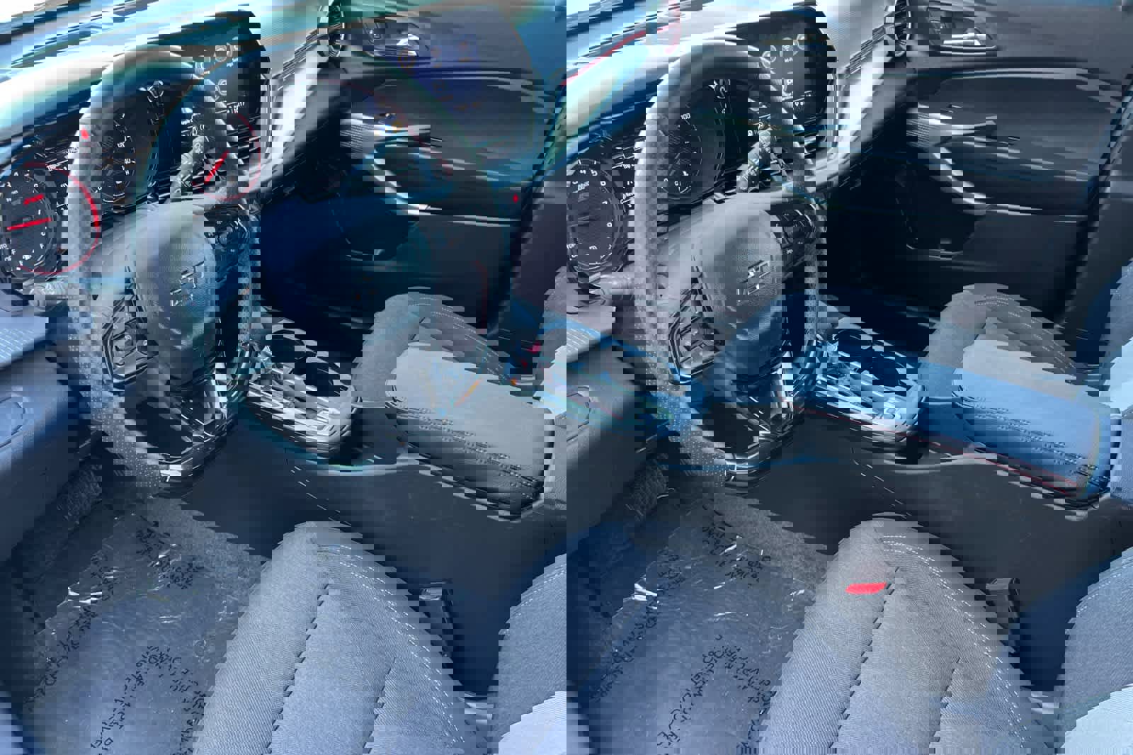 Used 2024 Chevrolet Trax RS image 11