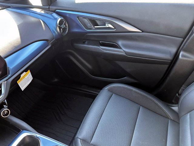 Used 2024 Chevrolet Equinox EV LT FWD image 33